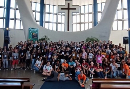 Jovens da União Paroquial de Blumenau tiveram encontro no Dia da Juventude Evangélica